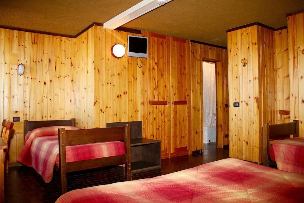 Albergo Quarto Pirovano Stilfspasset Eksteriør bilde