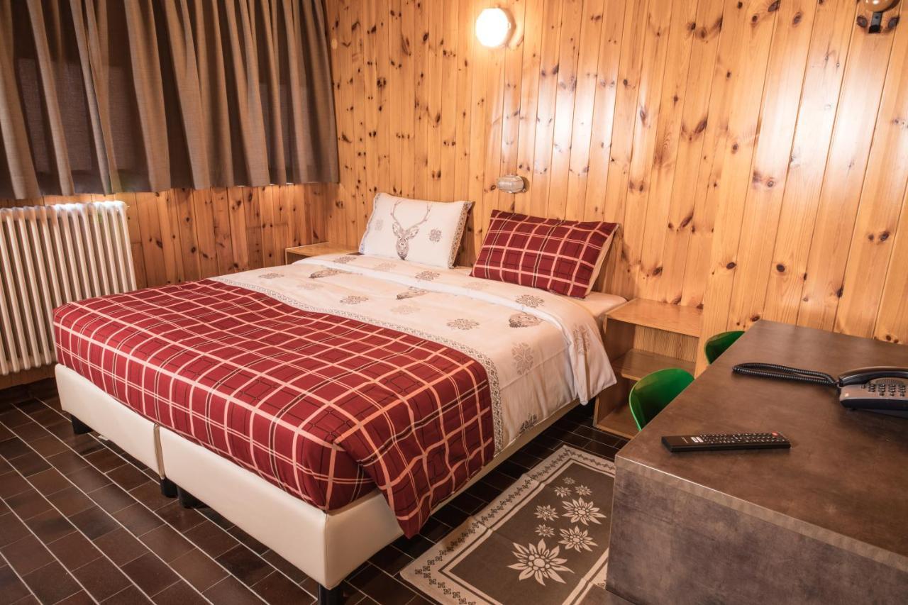 Albergo Quarto Pirovano Stilfspasset Eksteriør bilde