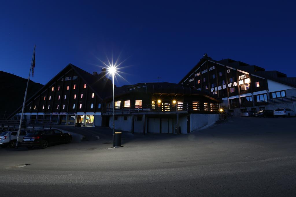 Albergo Quarto Pirovano Stilfspasset Eksteriør bilde