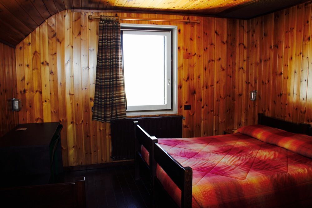 Albergo Quarto Pirovano Stilfspasset Eksteriør bilde